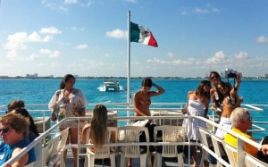 Ferry to Isla Mujeres