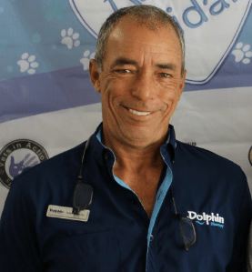 Roberto Sanchez Okrucky our Veterinary Director at Dolphin Discovery