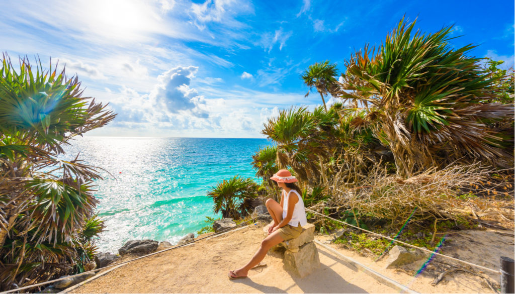 5 tips for traveling alone to Cancun