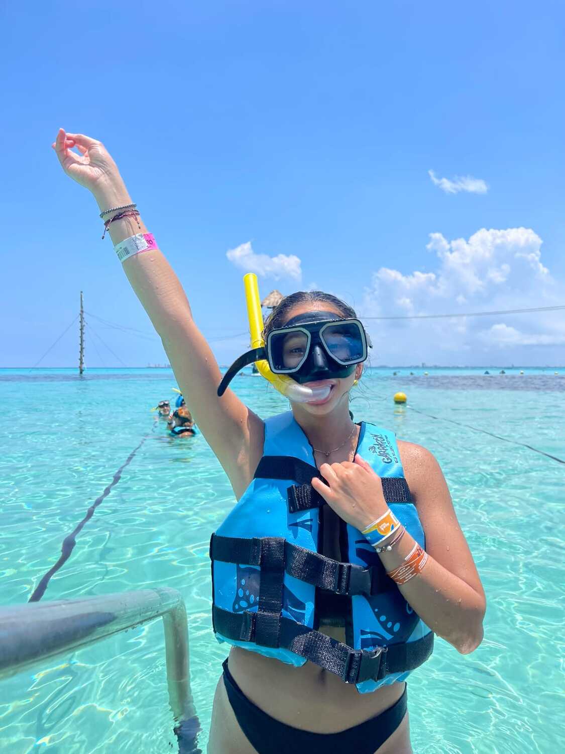 girl snorkeling in cancun isla mujeres