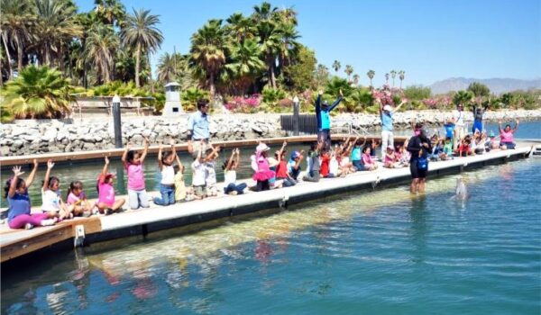 School group visits Dolphin Discovery Los Cabos