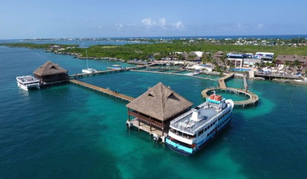 Places to swim with Dolphins in Cancun Isla Mujeres Dolphin Discovery